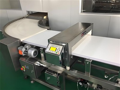 Quali sono le precauzioni per l'installazione e l'applicazione delle macchine...